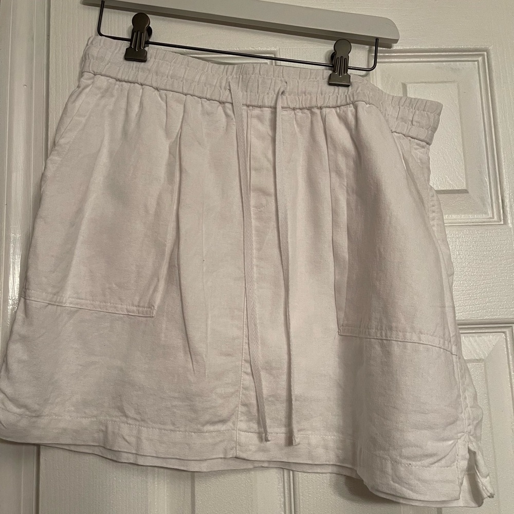 New Old Navy white linen medium skirt yoga tennis athletic $59